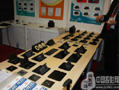 ���ӿƼ��ɲ�ʽ���ߺС������л����Ȳ�Ʒ����InfoComm Asia 