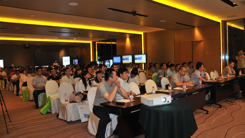 2011��ͬ�Լ���NEC��ʾ��ƷѲչͼ��